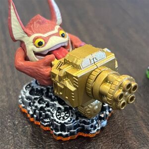Skylanders Giants Trigger Happy Series 2 Figure by Activision